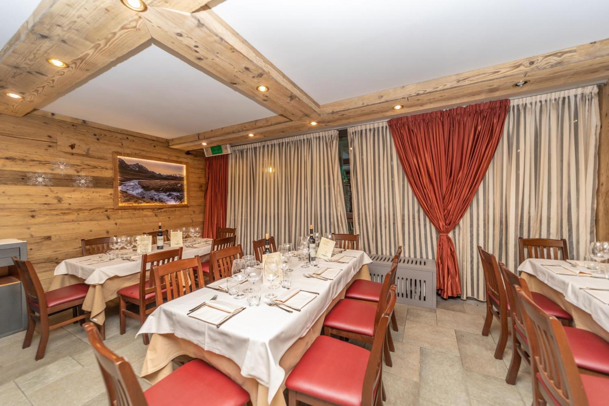 Hotiday Chalet Sestriere Vialattea المظهر الخارجي الصورة